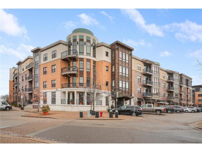 Building Photo - 3709 Grand Way