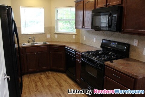 Building Photo - 7900 Nater Ln