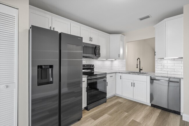 Foto del edificio - 2641 Gately Dr W