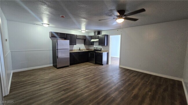 Foto del edificio - 716 N 11th St
