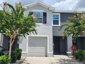 Building Photo - 5447 Dragonfly Dr