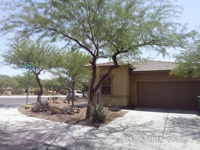 Building Photo - 12970 N Fox Hollow Dr