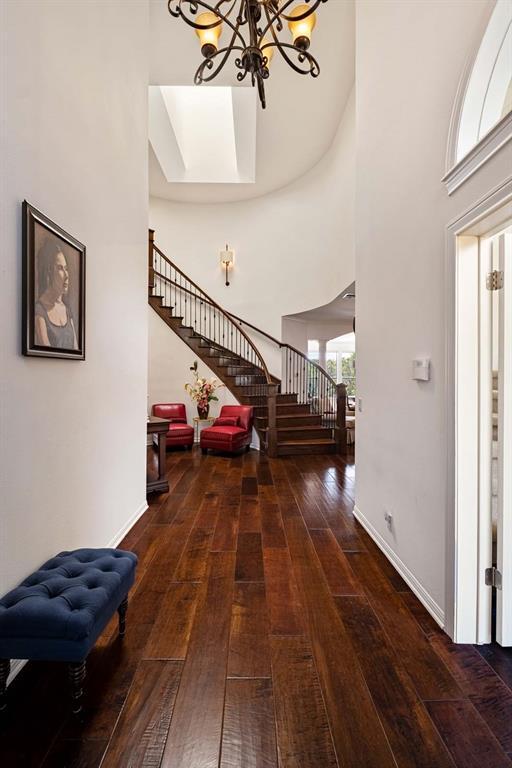 Foto del edificio - 5511 Courtyard Dr