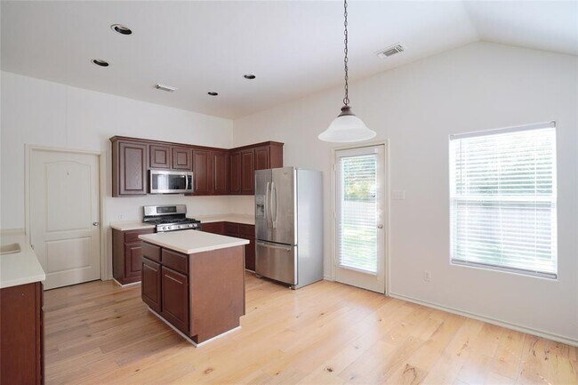 Foto del edificio - 11713 Larch Valley Dr