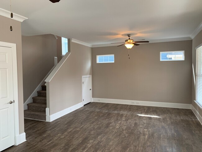 Building Photo - Beautiful home in the heart of Historic Wa...