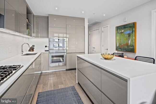 Foto del edificio - 810 O St NW