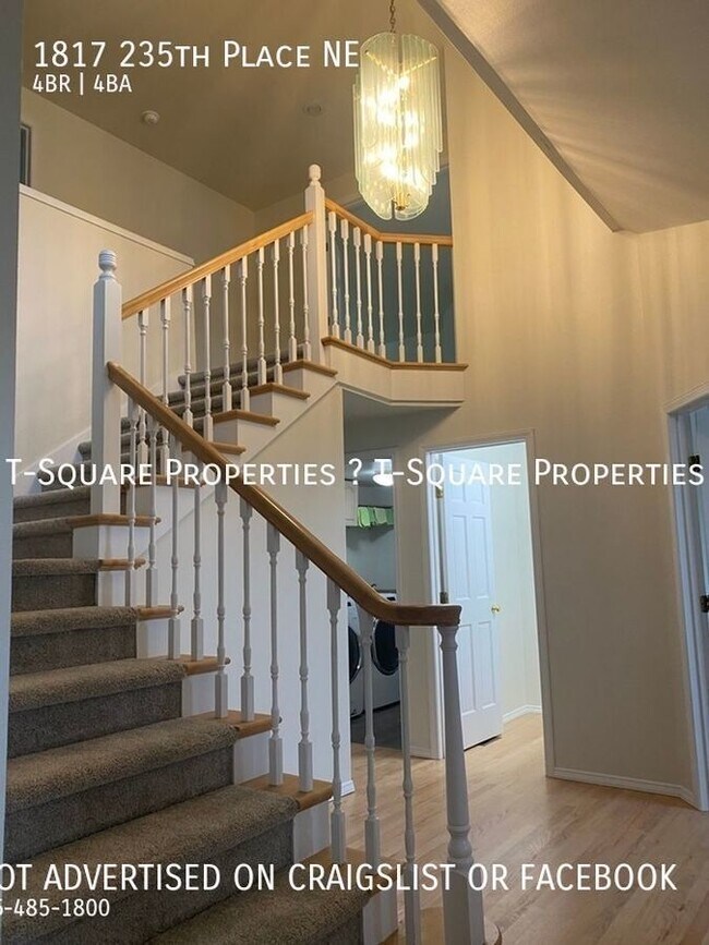 Building Photo - JUST LISTED!! RARE OPENING!!!  Beautiful 4...
