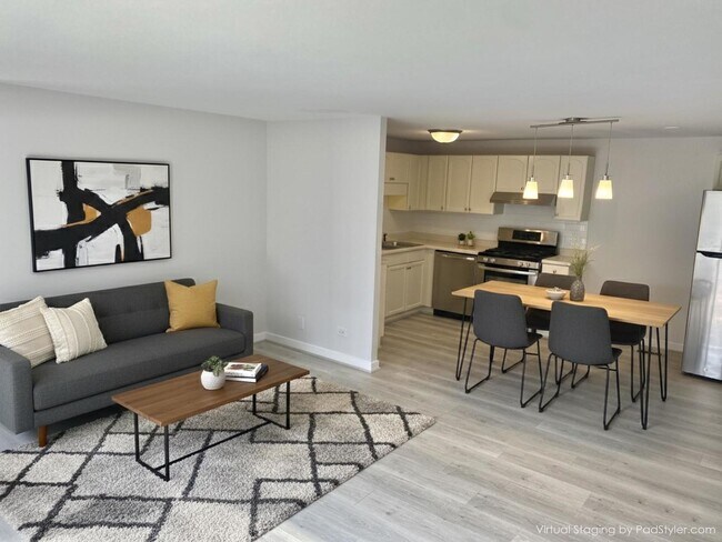 Foto del edificio - 214 Barcliffe Ln