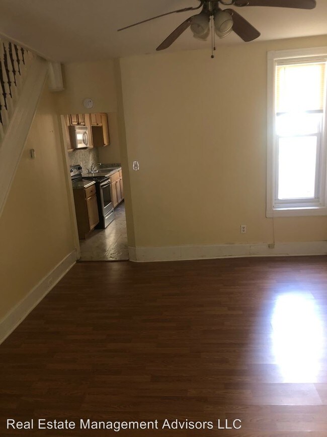 Foto del edificio - 3 br, 1 bath House - 947 N. Fallon St.