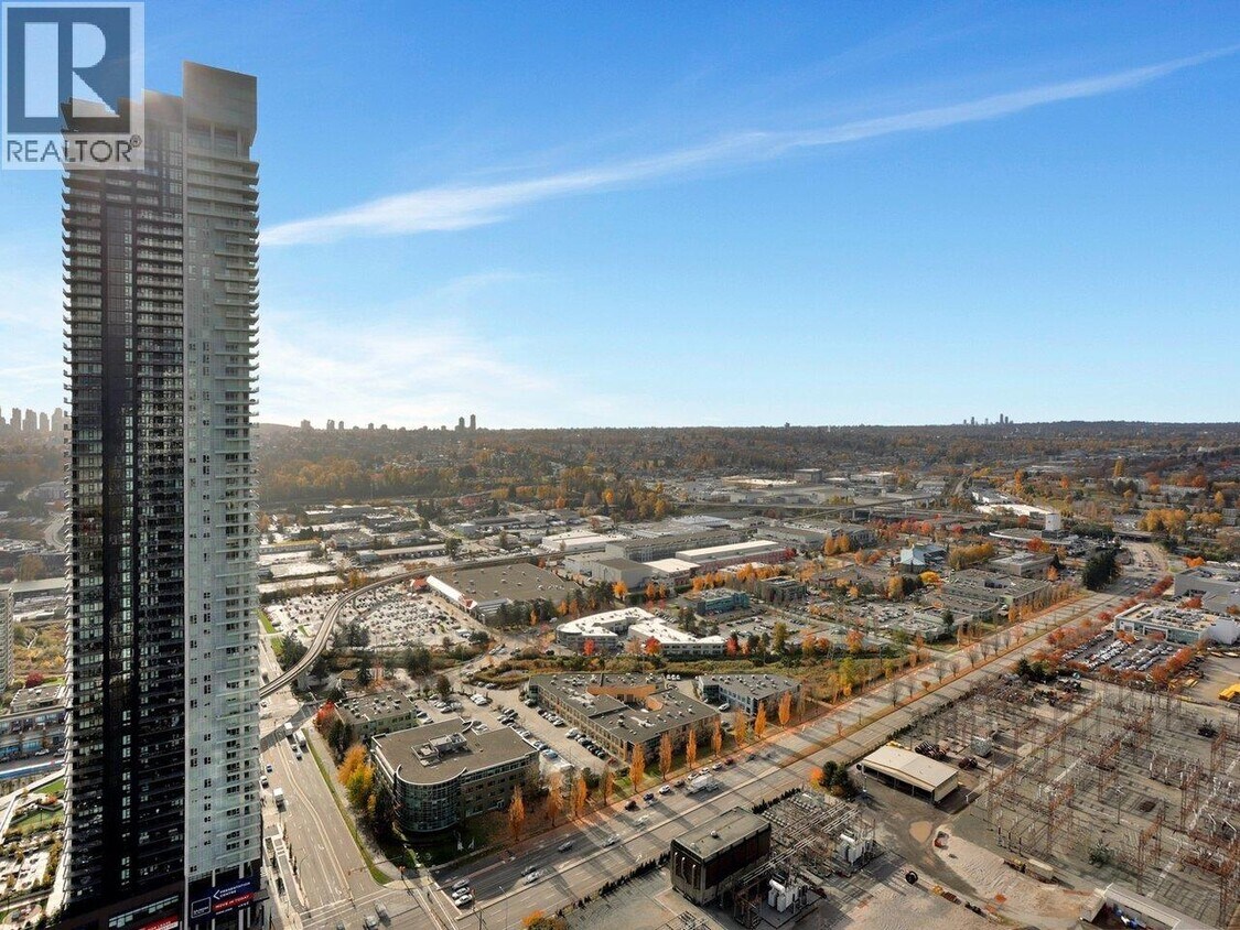 Primary Photo - 1888 Gilmore Ave