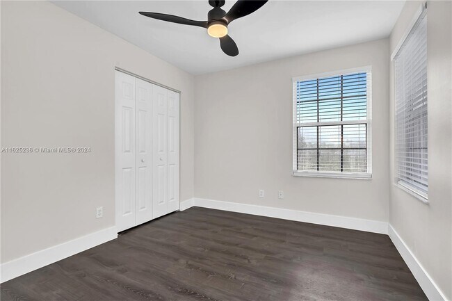 Building Photo - 17708 SW 28th St