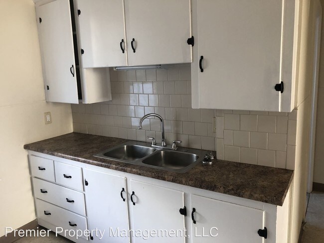 Building Photo - 2 br, 1 bath Apartment - 54 Tucker St