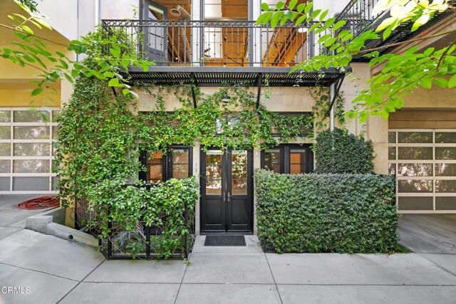 Building Photo - 68 E Montecito Ave