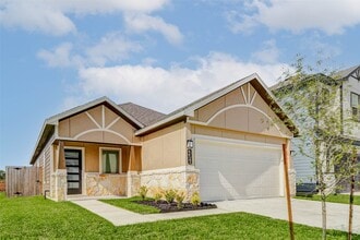 Building Photo - 6422 Pomona Ct