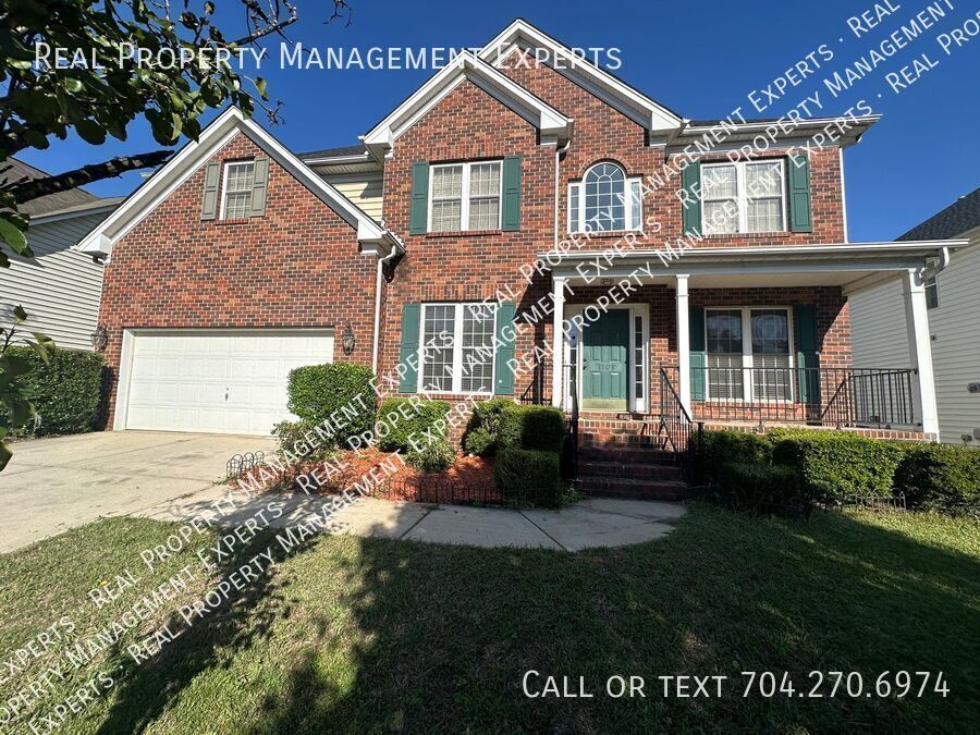 Primary Photo - Charming 4BR/2.5BA Home in Charlotte!