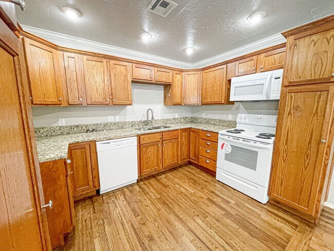 Foto del edificio - ***PENDING***