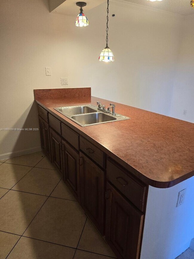 Foto del edificio - 8369 N Coral Cir