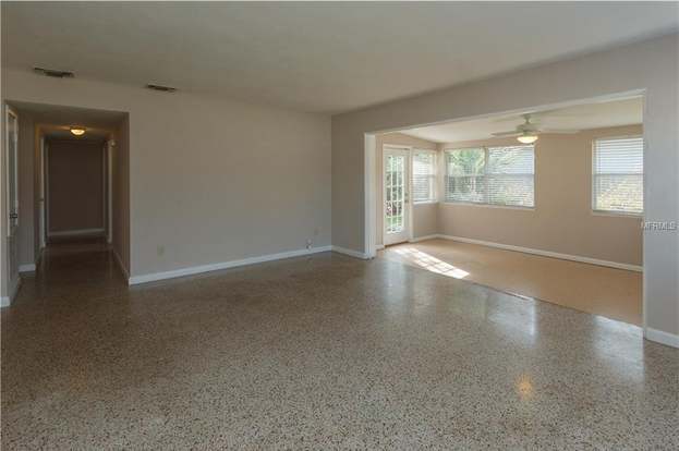 Foto del edificio - 1217 Dove Dr