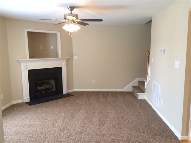 Foto del edificio - 6658 Knob Hill Ct