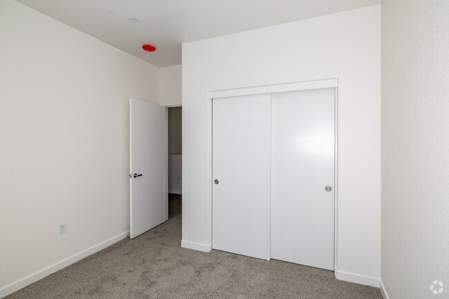 2BR, 1.5BA - 858SF - Bedroom - T20 Lofts - With Private Garages
