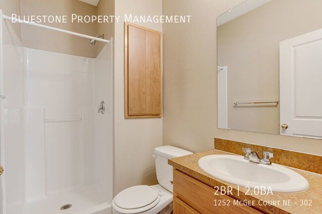 Foto del edificio - Two-Bedroom Apartment at Hawk's Point --Av...
