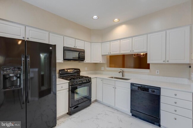 Building Photo - 1426 Park Garden Ln
