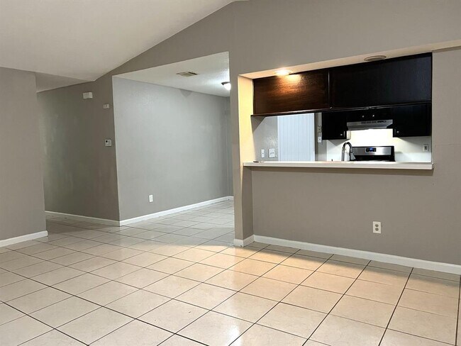 Foto del edificio - 11403 Walnut Ridge Dr