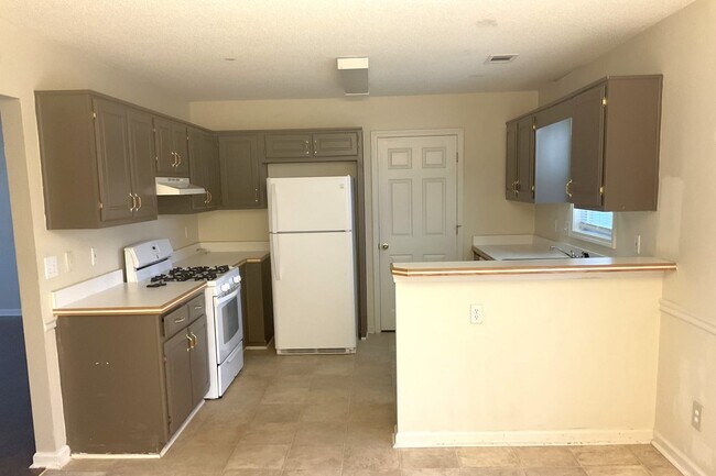 Building Photo - 50 Paces Landing Ln