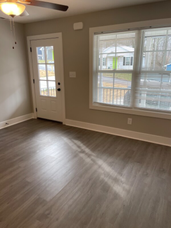 Building Photo - 451 Shelby St