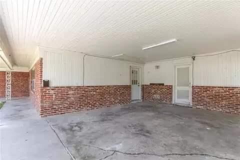 Building Photo - 921 Cherryhill St