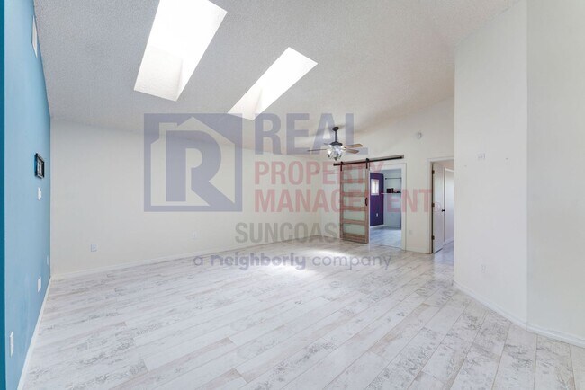 Building Photo - 4005 38th St W