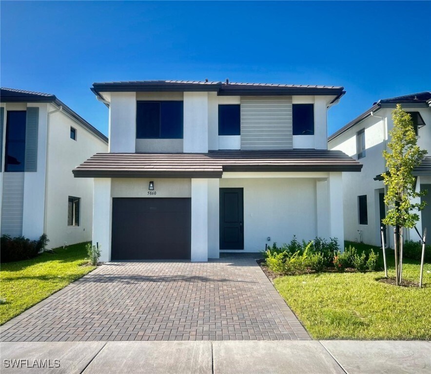 Primary Photo - 5860 Agostino Way