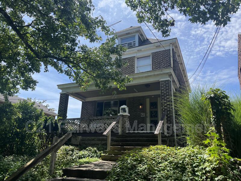 Foto principal - 62 Laclede St