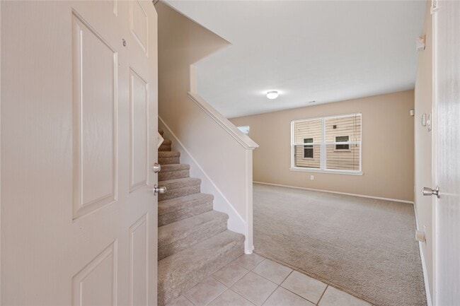 Building Photo - 2803 Kentstead Ln