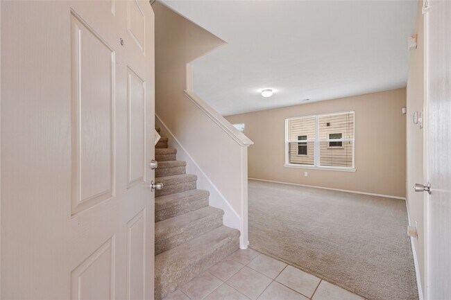 Foto del edificio - 2803 Kentstead Ln