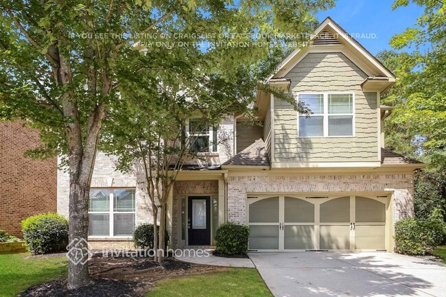 Building Photo - 532 Suwanee Oaks Dr NE