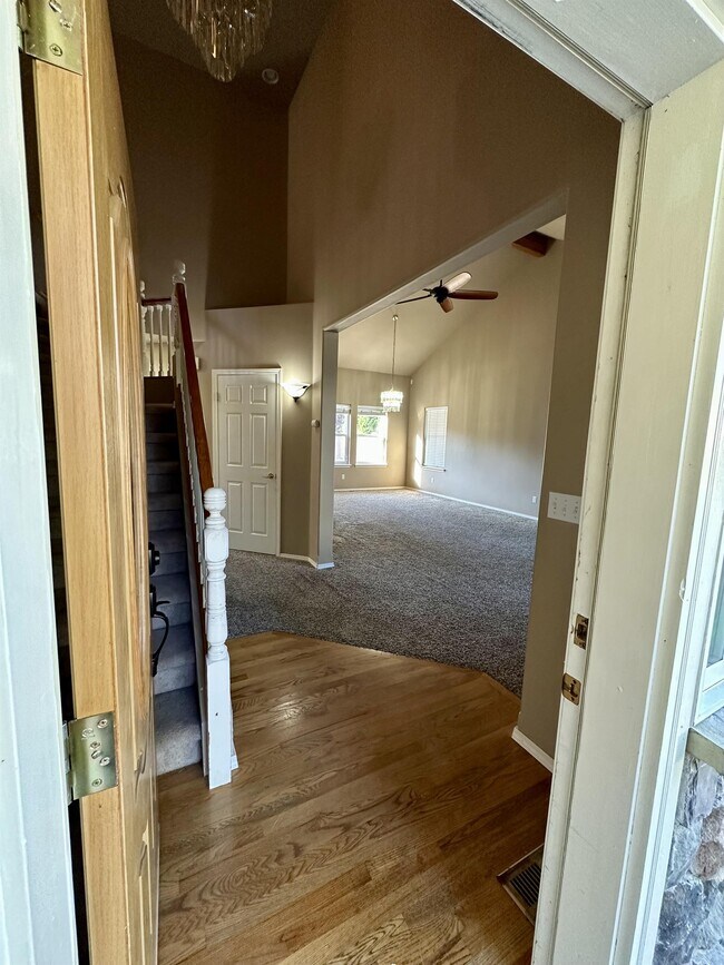 Foto del edificio - 8208 48th St Ct W
