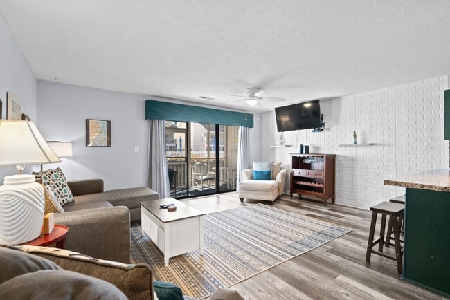 Building Photo - Fully Furnished W/ All Utilities Included!...