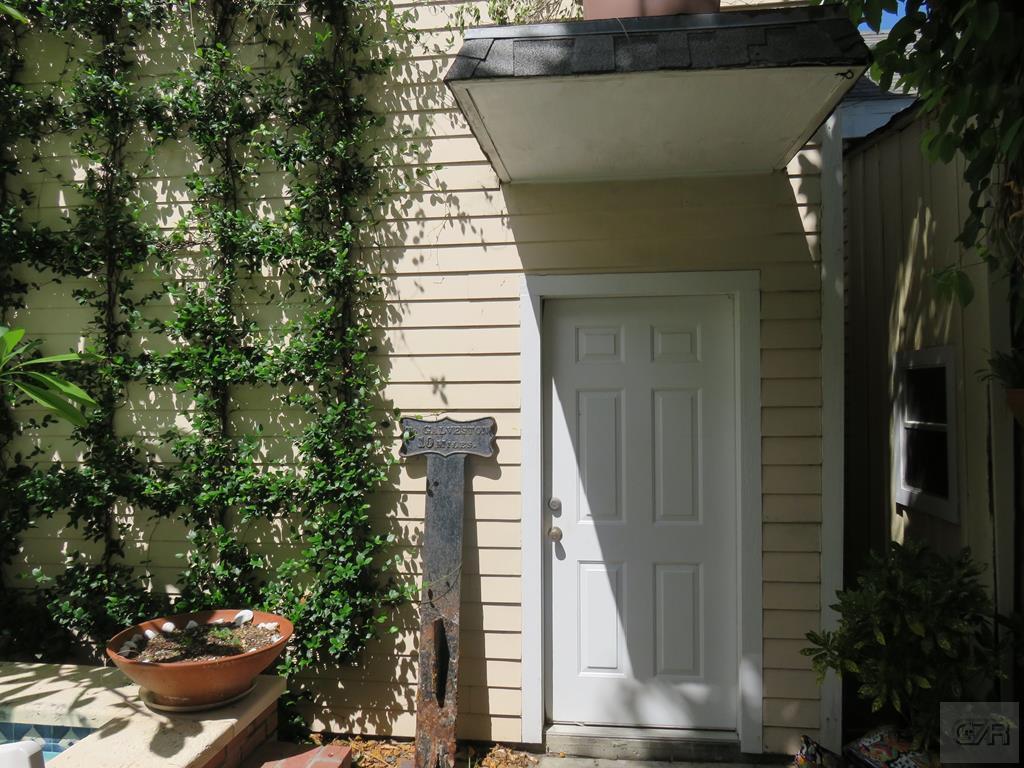 Primary Photo - 1828 Avenue M