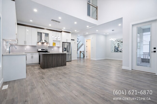 Building Photo - 36701 Carl Creek Cres