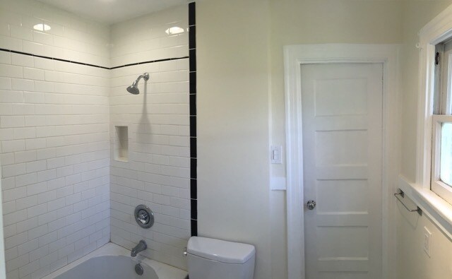 Baño - 1728 Mentone Ave