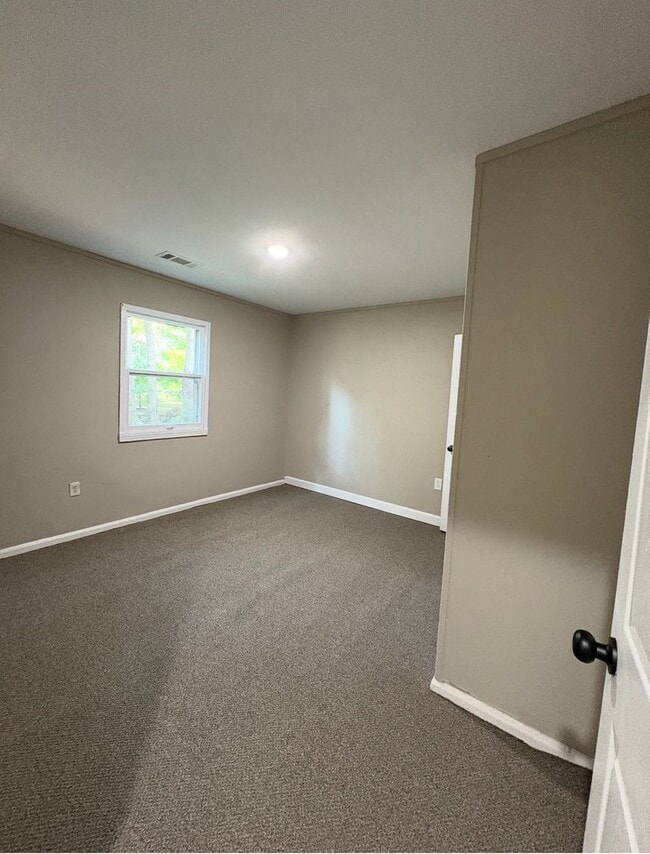 Building Photo - 3 Bedroom 1 Bath home in Millington