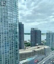 Building Photo - 14 York St