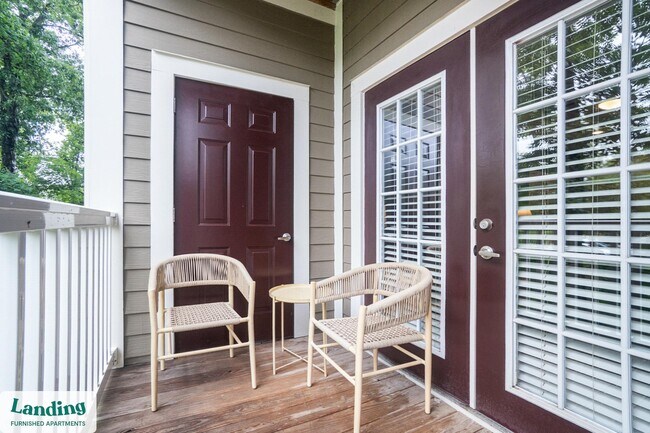 Foto del edificio - 655 W Mallard Creek Church Rd