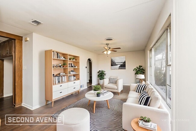 Building Photo - 2713 S Carrier Pkwy