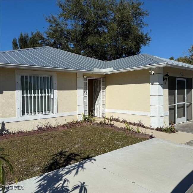 Building Photo - 2172 Simon Ct