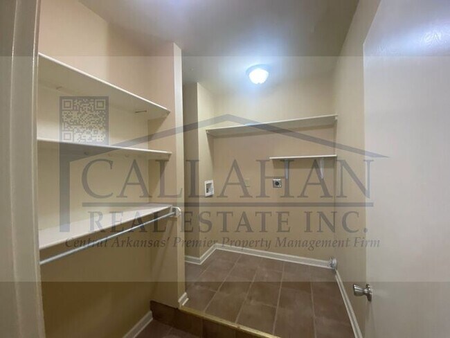 Foto del edificio - Jacksonville 4 Bedroom Home
