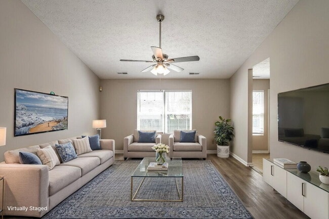 Foto del edificio - 12719 Spurrington Way