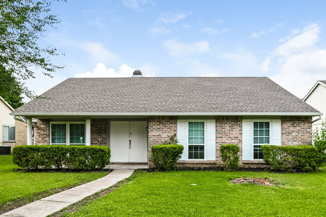 Building Photo - 1814 Uvalde St