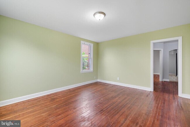Foto del edificio - 3919 R St SE